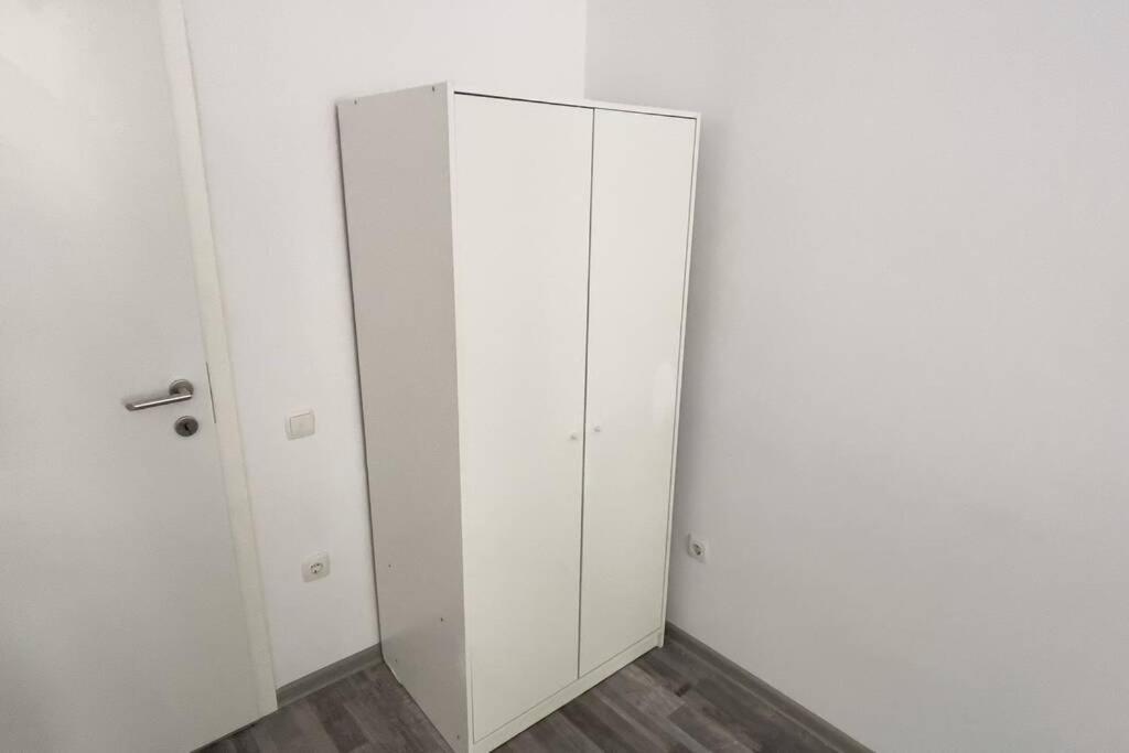 Cosy Studio Near Central Station Apartment Wina Bagian luar foto